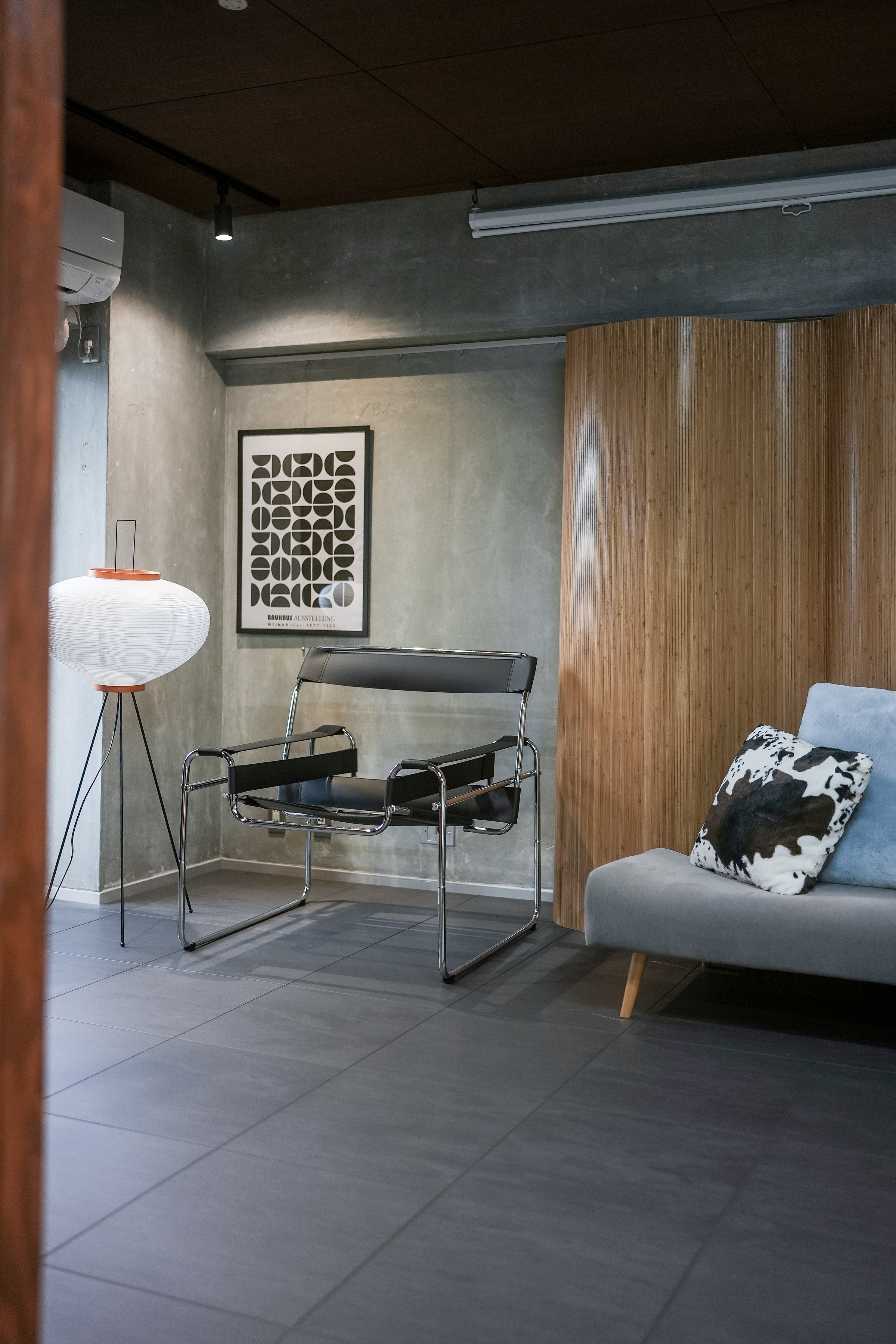 Gallery detail.007